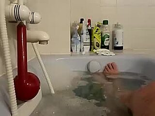 man4monna live webcam thumbnail