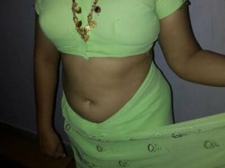 maniisha live webcam thumbnail