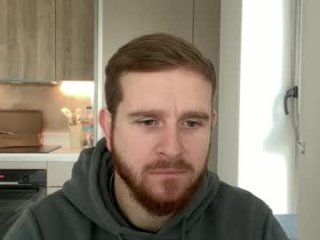 manlikeroca live webcam thumbnail