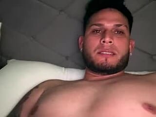 marcos131216 live webcam thumbnail