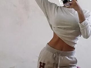 marina_zz live webcam thumbnail