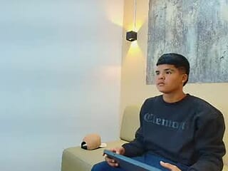 mark_golum live webcam thumbnail