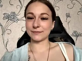 marlenahuit live webcam thumbnail