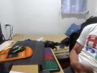marlonfit live webcam thumbnail