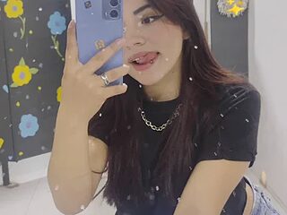 martina_7 live webcam thumbnail