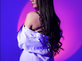 martina_mancini live webcam thumbnail