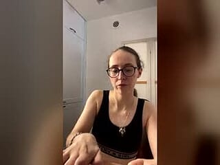 martiniselena live webcam thumbnail