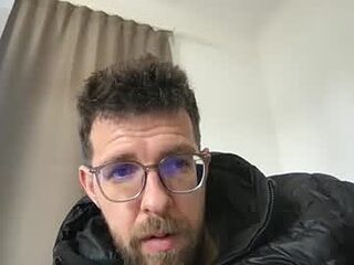 martinmagic467657 live webcam thumbnail