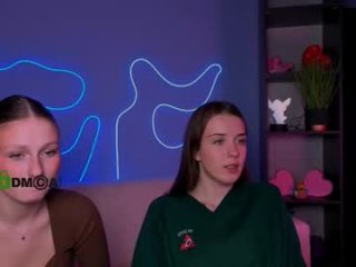 mary_meow_hot live webcam thumbnail