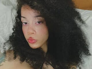 maryaup live webcam thumbnail