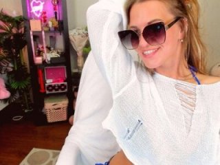 masha19981 live webcam thumbnail