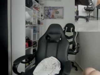 mastercash777 live webcam thumbnail