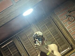 mastercum28 live webcam thumbnail