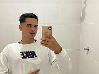 mateus2710 live webcam thumbnail