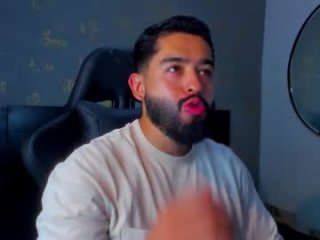 mathew_flintt live webcam thumbnail