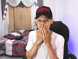 matthewboy_ live webcam thumbnail