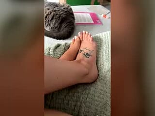 maturemommarie live webcam thumbnail