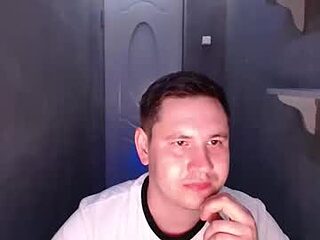 max_marlyn live webcam thumbnail