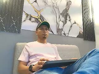 maxi_jones2 live webcam thumbnail