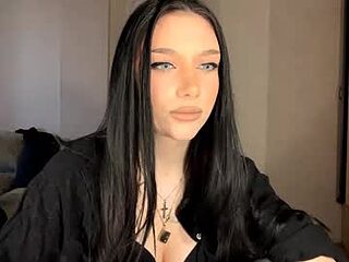 maximaboamah live webcam thumbnail