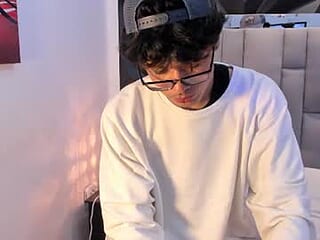 maximus1920 live webcam thumbnail