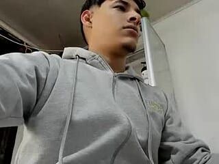maxstar27 live webcam thumbnail