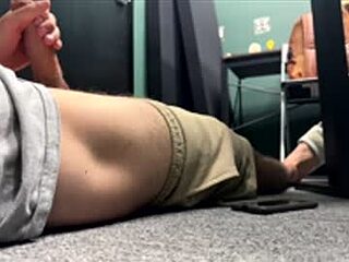 maxxxsexxxy live webcam thumbnail
