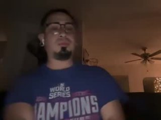 maxzies490597 live webcam thumbnail