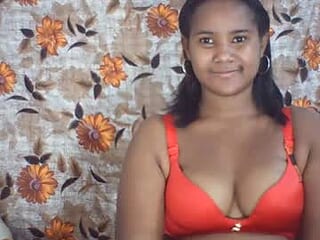 maya275326 live webcam thumbnail
