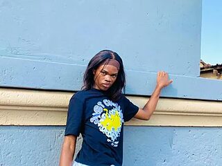 MckaylaBlonde live webcam thumbnail