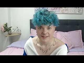Megan-c live webcam thumbnail