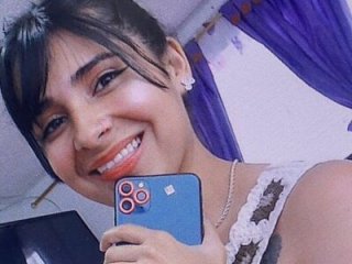 Meganmilk1 live webcam thumbnail