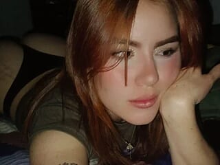 Megann36_B live webcam thumbnail
