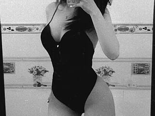 MeiLy_yy live webcam thumbnail