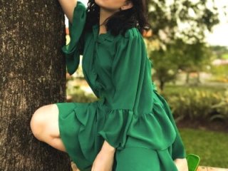 Meiii27 live webcam thumbnail