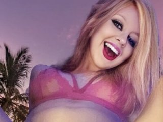 MelanieAutumn live webcam thumbnail