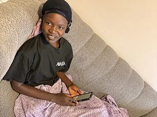 Melanin07 live webcam thumbnail