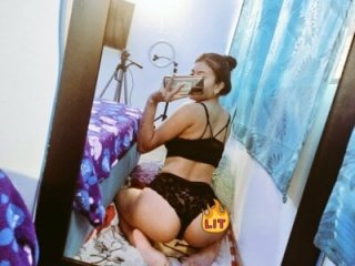 Melany__dreams live webcam thumbnail