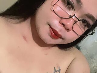 Melay_foxx live webcam thumbnail