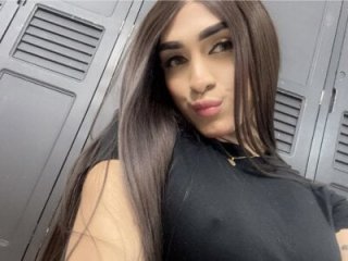 Mell_Saenz live webcam thumbnail