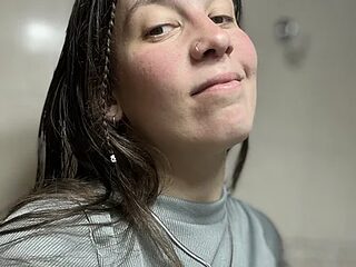 Melu12 live webcam thumbnail