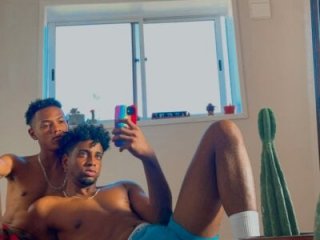 Mensblacksexy22 live webcam thumbnail