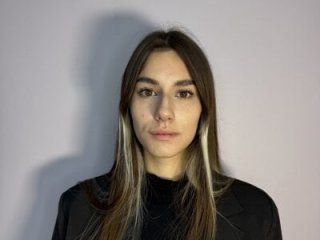 MeredithBlohm live webcam thumbnail