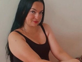 megan_milf79 live webcam thumbnail