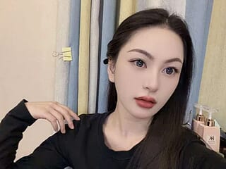 meimeiqwe02 live webcam thumbnail