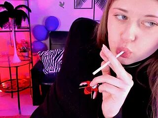 melissssa_bloom live webcam thumbnail