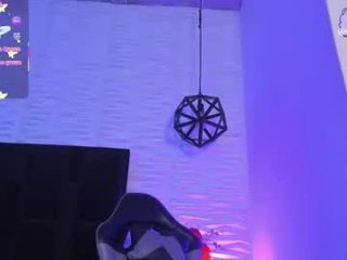 melody_black_ live webcam thumbnail