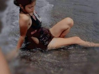 meltingcreampie live webcam thumbnail