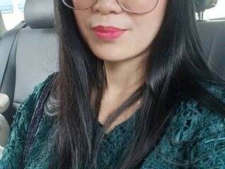 melyiaaa live webcam thumbnail