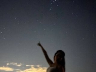 mewKate live webcam thumbnail